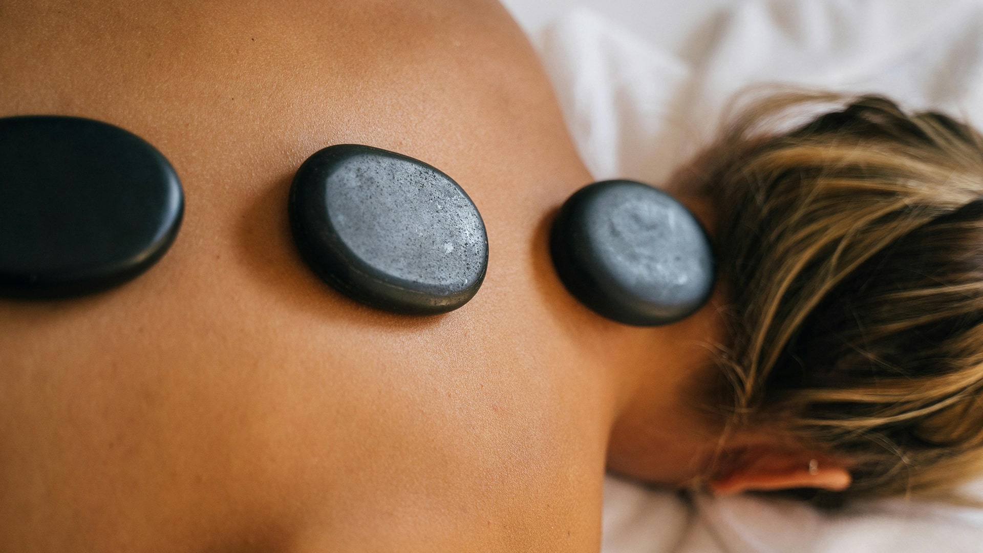 Masaje con piedras calientes Úbeda