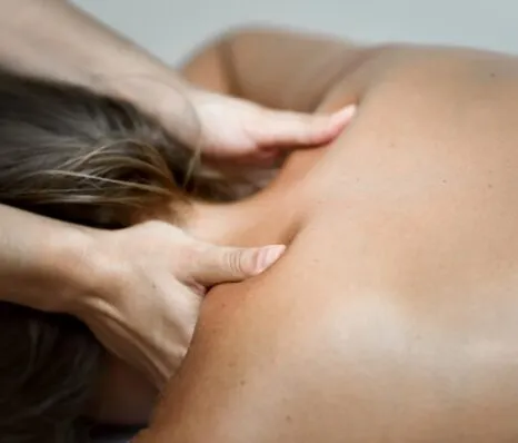 Imagen representativa de Masajes Localizados